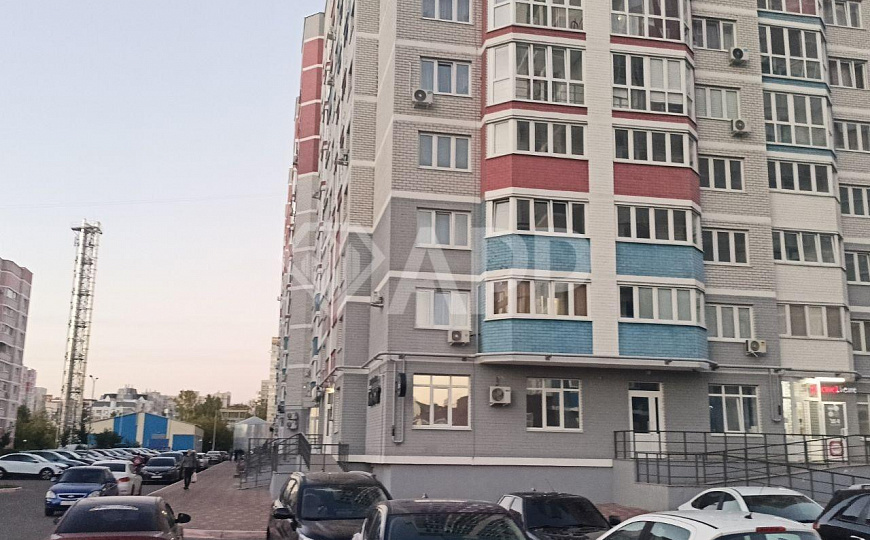Продам помещение свободного назначения 77,8 м² Брянск.  фото