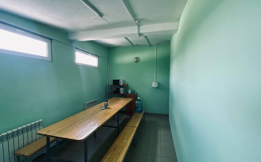 Производственные помещения, склады от 200 рублей м2 фото