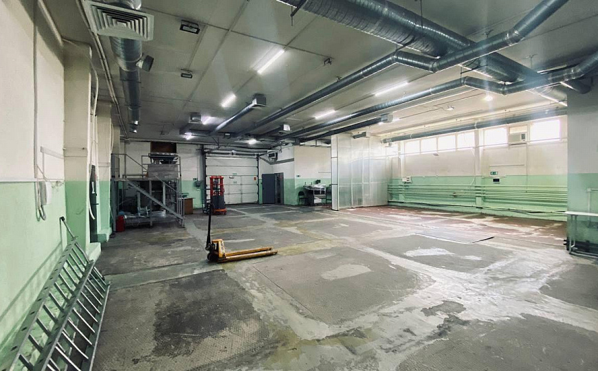 Производственные помещения, склады от 200 рублей м2 фото