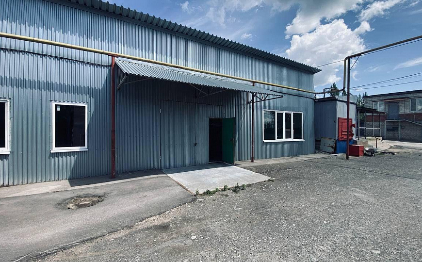 Производственные помещения, склады от 200 рублей м2 фото