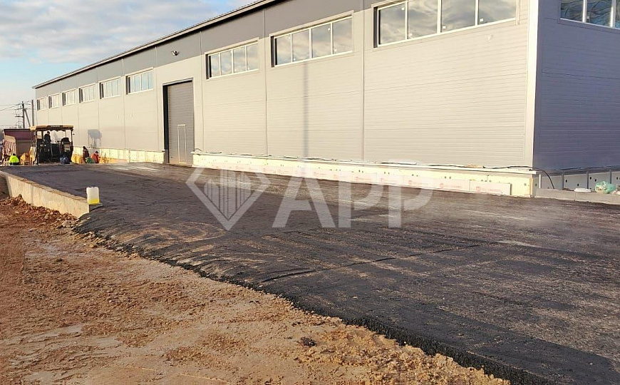 Продаю 1080 м² с земельным участком фото