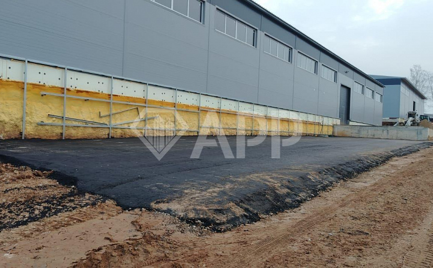 Продаю 1080 м² с земельным участком фото