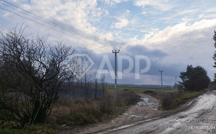 Участок около д. Конь фото