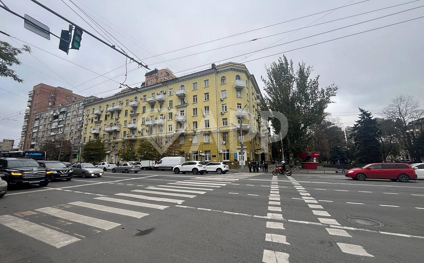 Помещение/Центр/Трафик/77-97м2/ фото