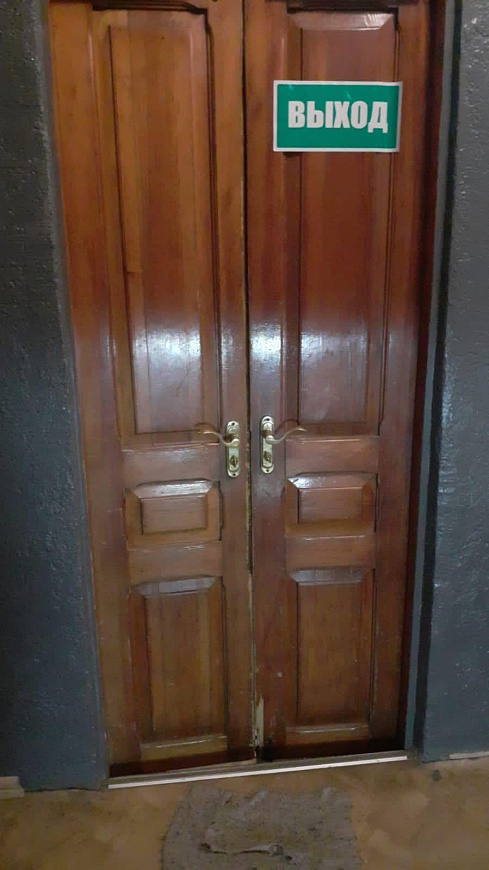 Здание 200 м с участком 6 сот в исторической части города  фото