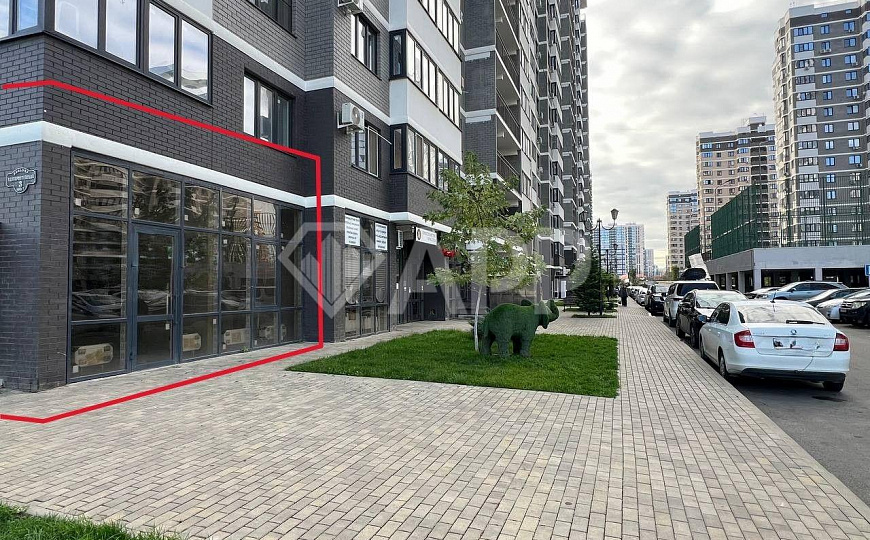 Продаю угловое помещение, 94,7 м², 1 этаж, 1 линия фото