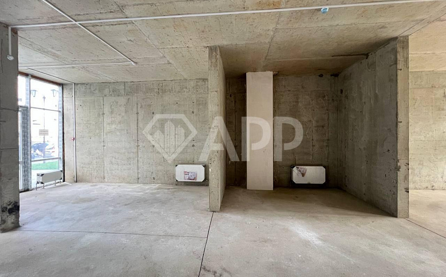 Продаю угловое помещение, 94,7 м², 1 этаж, 1 линия фото