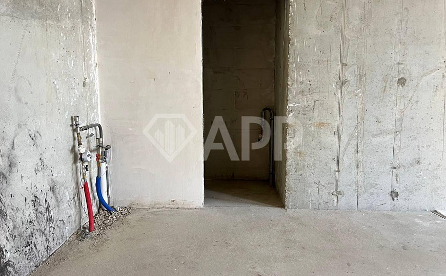 Продаю угловое помещение, 94,7 м², 1 этаж, 1 линия фото