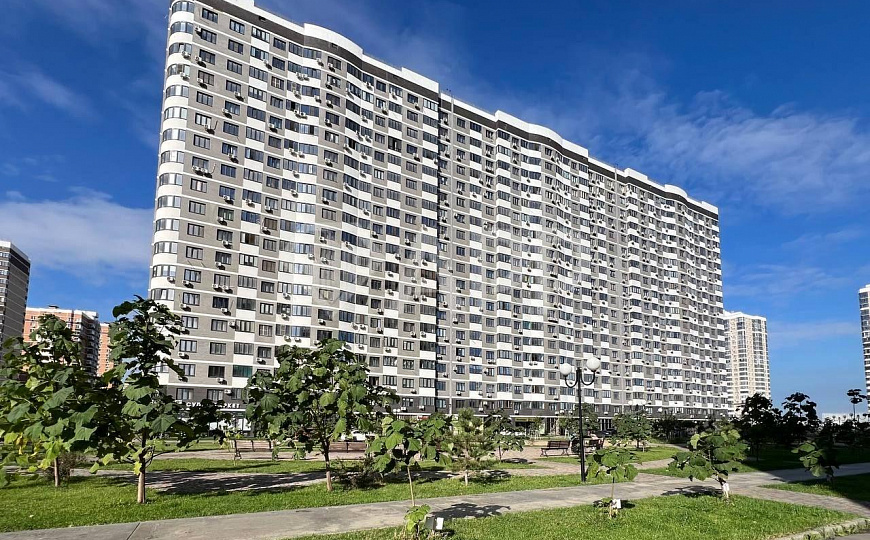 Продаю угловое помещение, 94,7 м², 1 этаж, 1 линия фото