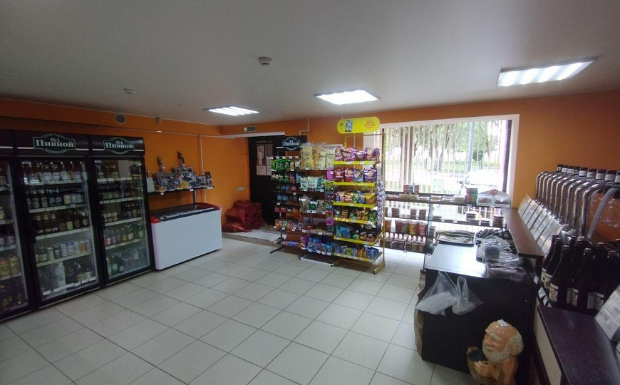 Помещение с хорошим трафиком 146 м2 фото