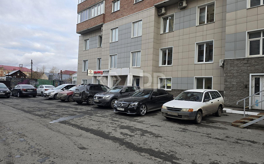 Помещение свободного назначения, 1 линия фото