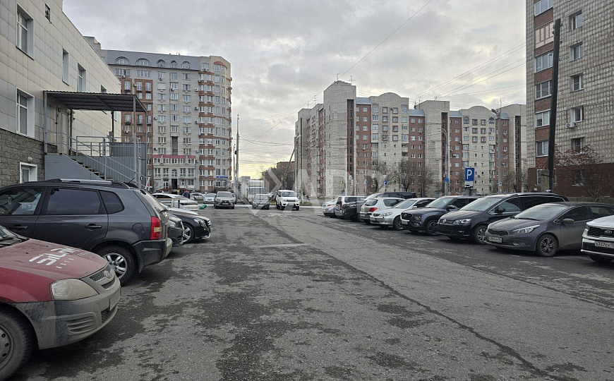 Помещение свободного назначения, 1 линия фото