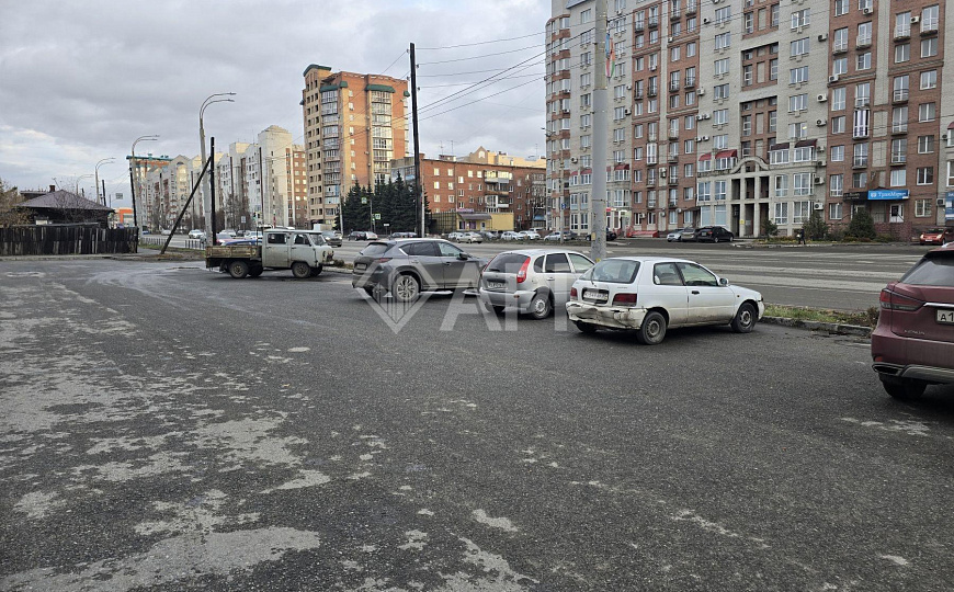 Помещение свободного назначения, 1 линия фото