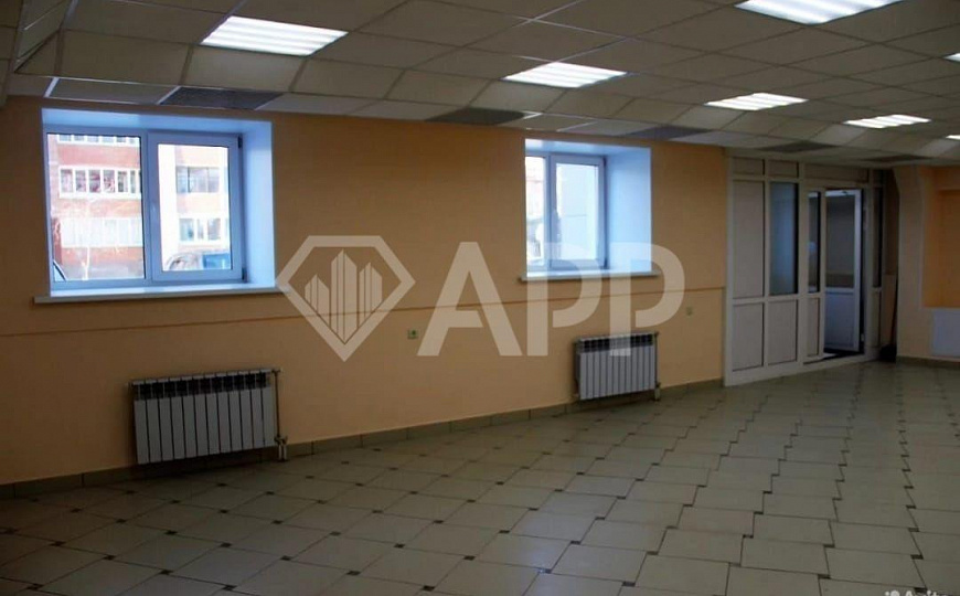 Помещение свободного назначения, 1 линия фото