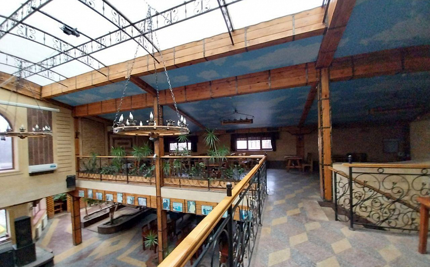 Загородный ресторан, 1 300 м²  фото