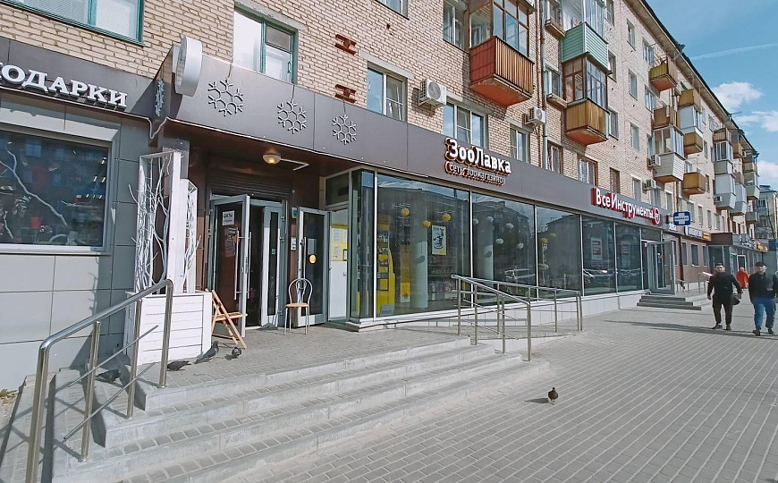 Сдам торговое помещение, 107 м² фото