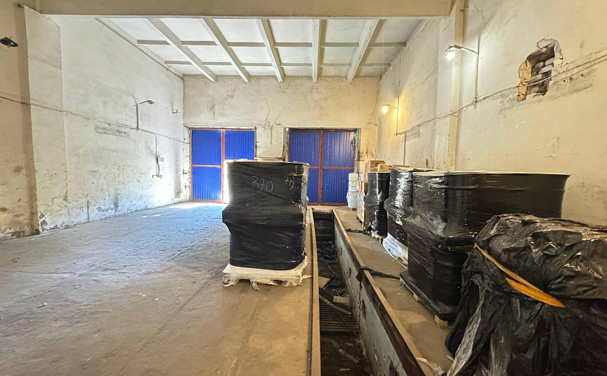 Грузовой автосервис, склад, 108 м2 фото