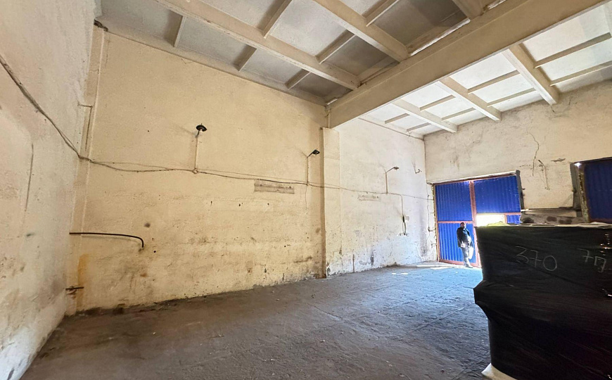 Грузовой автосервис, склад, 108 м2 фото