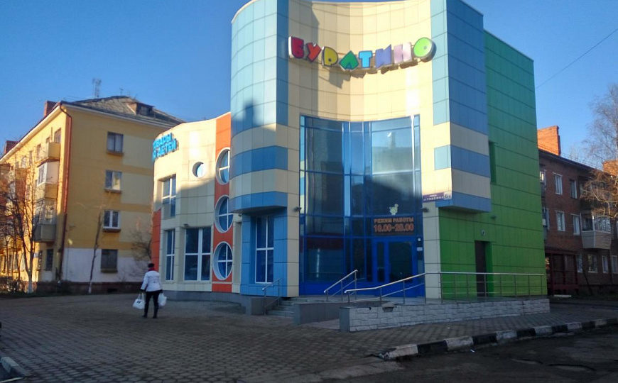 Продам торговое помещение, 515 м² фото