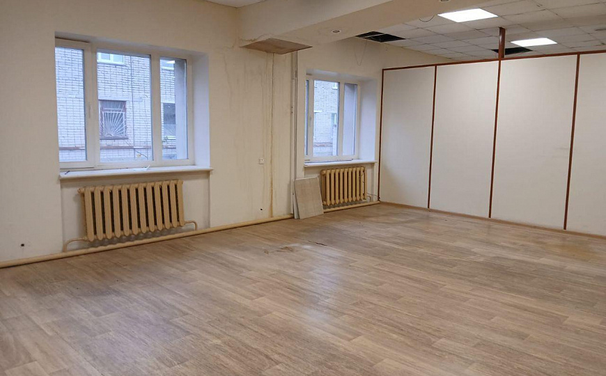 Сдам офис 120 м2, склад 162 м2 фото