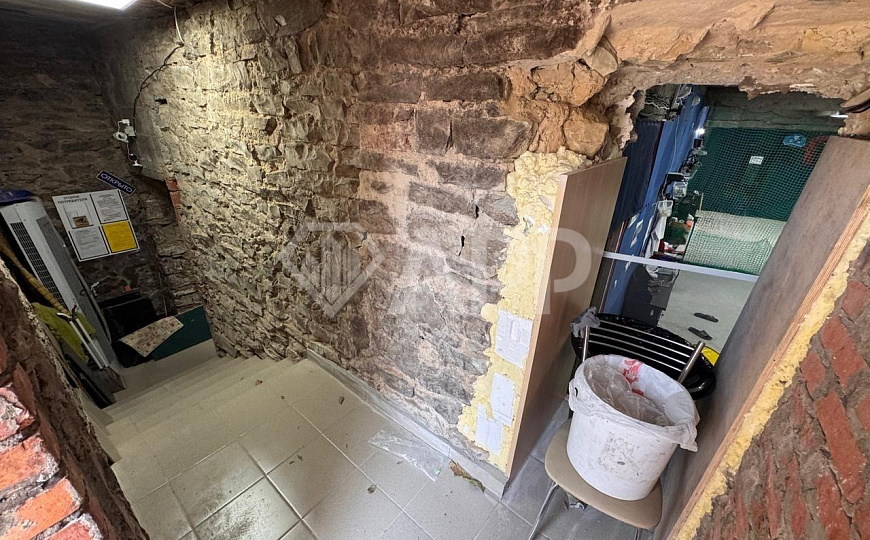 Продаю помещение свободного назначения, 191,2 м² фото