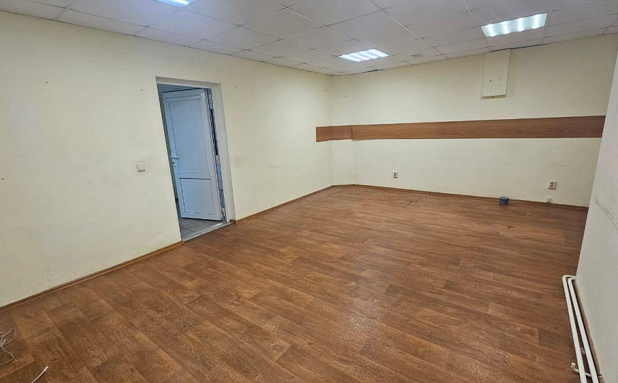Сдам офисное помещение, 90 м² фото