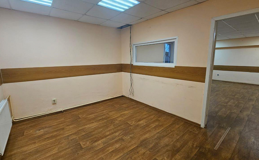 Сдам офисное помещение, 90 м² фото