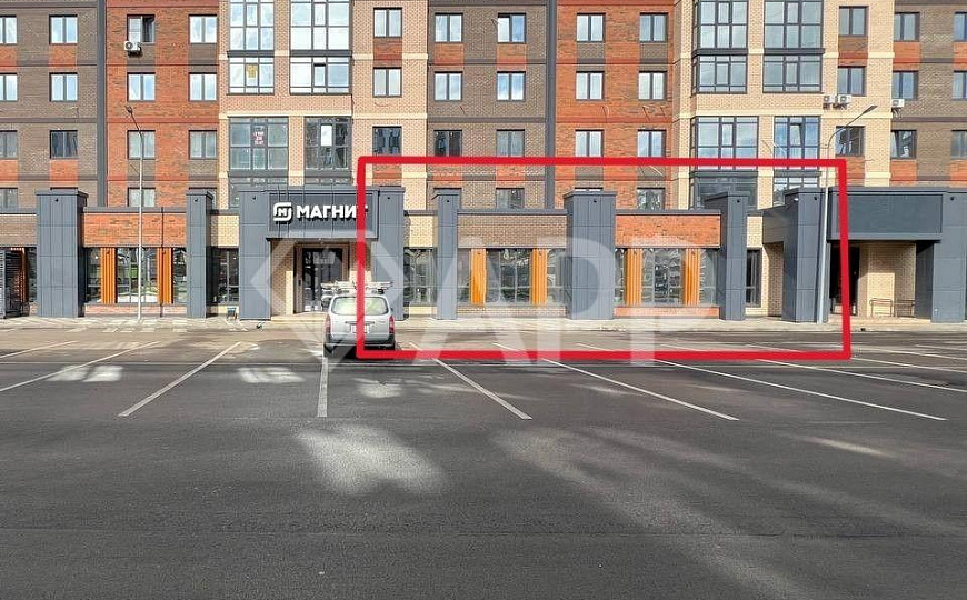 Продаю торговое помещение, 264,7 м² фото