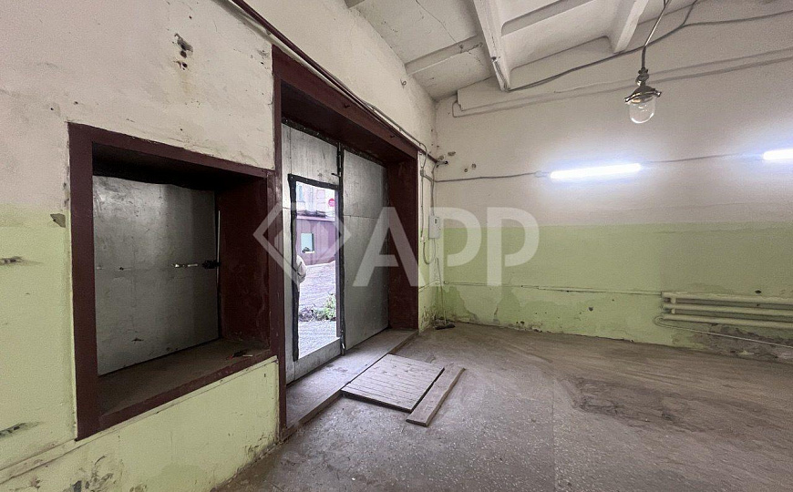 Аренда теплого склада с воротами фото