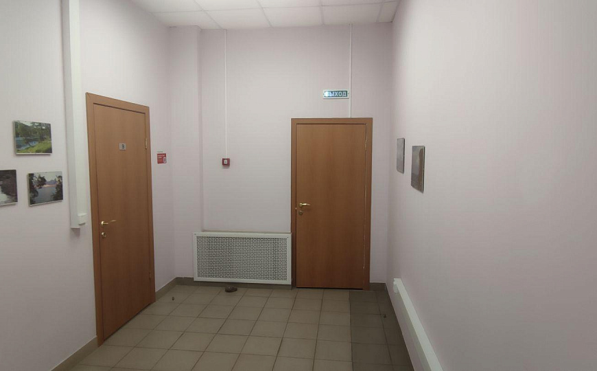 Помещение с отдельным входом на 1 линии фото