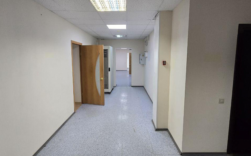 Продам офисное помещение фото