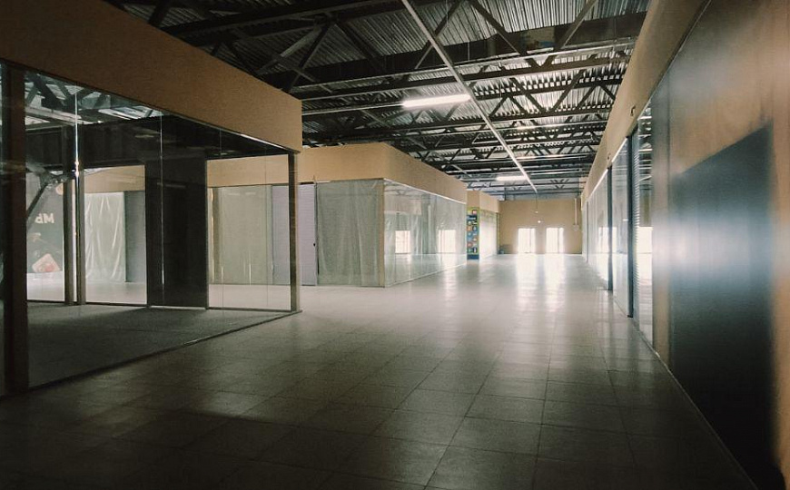 Аренда 1000м² в ТЦ Затишье фото
