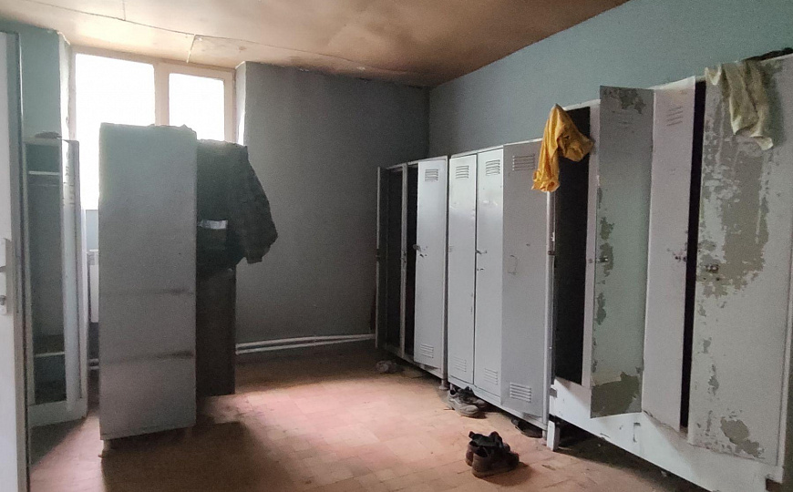 Производственное помещение, 1400 м² фото