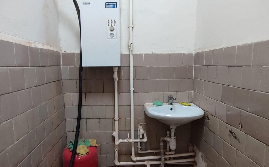 Производственное помещение, 1400 м² фото