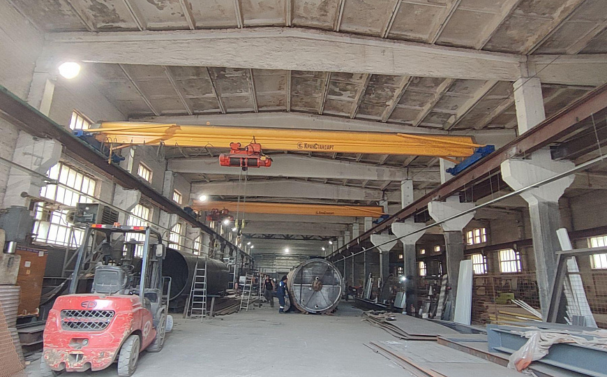 Производственное помещение, 1400 м² фото