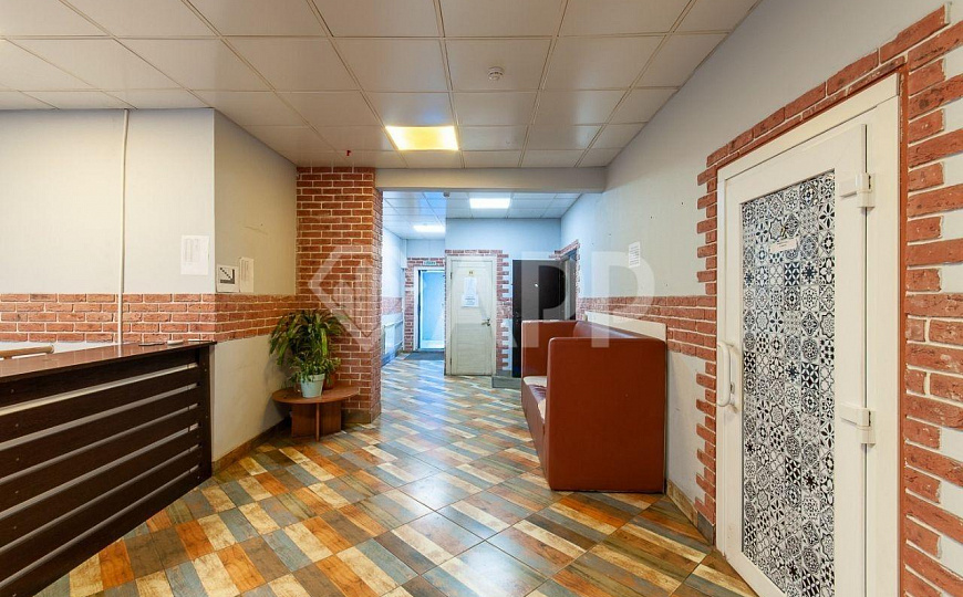 Продаю помещения свободного назначения фото