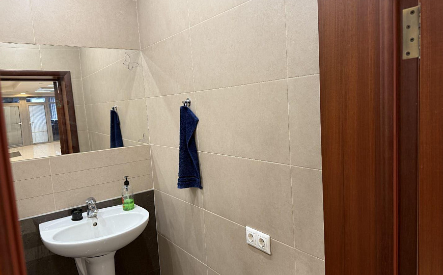 Имущественный комплекс 3550 м2 фото