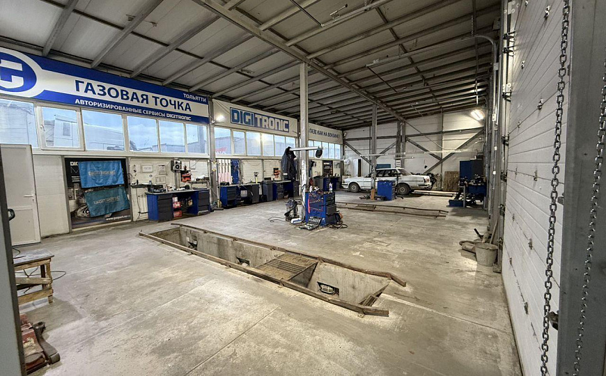 Имущественный комплекс 3550 м2 фото