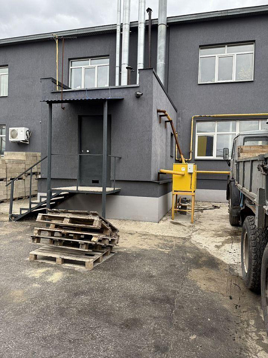 Имущественный комплекс 3550 м2 фото