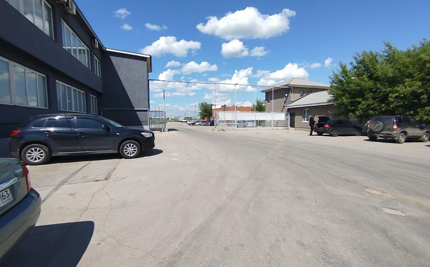 Имущественный комплекс 3550 м2 фото