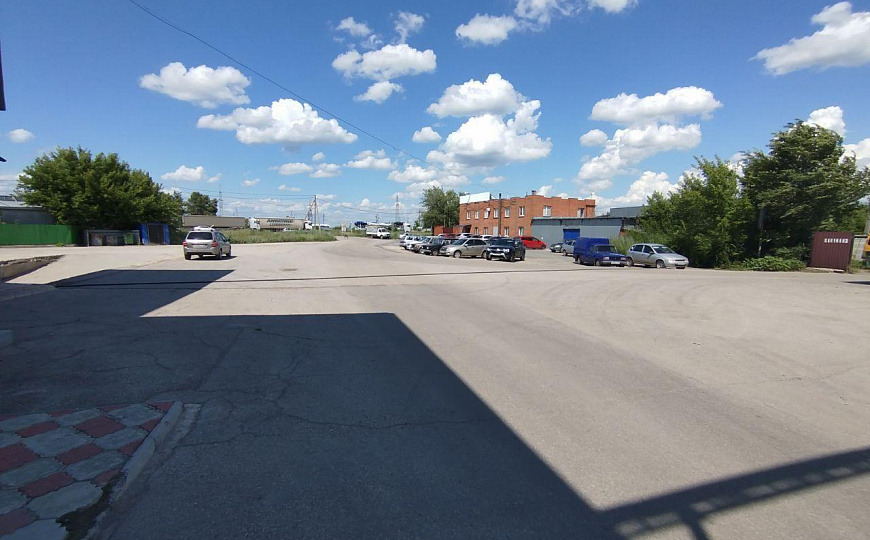 Имущественный комплекс 3550 м2 фото