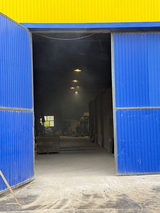 Имущественный комплекс 3550 м2 фото