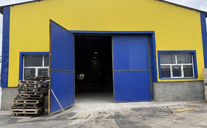 Имущественный комплекс 3550 м2 фото