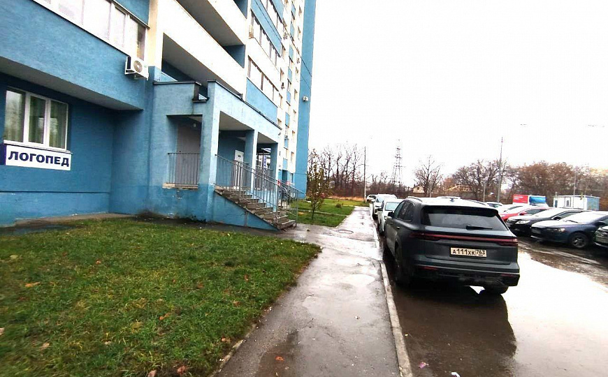 Помещение на 1 линии 110 м2 фото