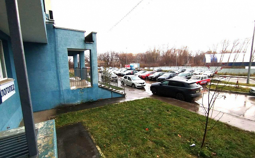 Помещение на 1 линии 110 м2 фото