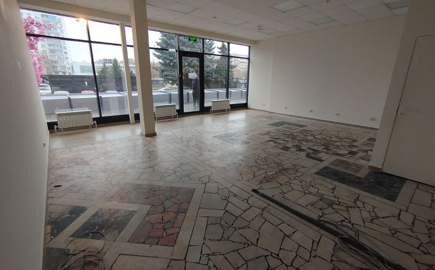 Сдаётся 60 кв.м с отдельным входом фото