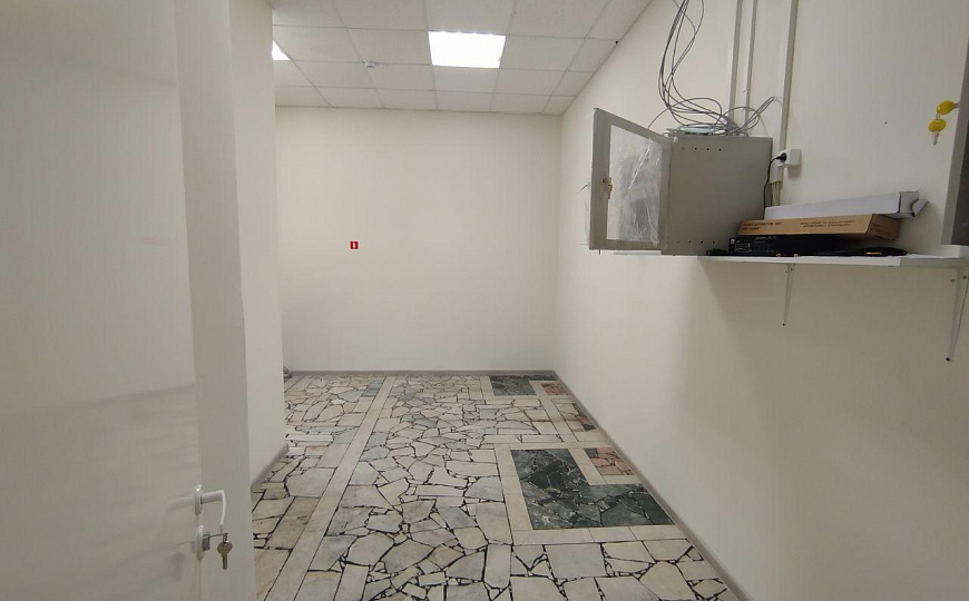 Сдаётся 60 кв.м с отдельным входом фото