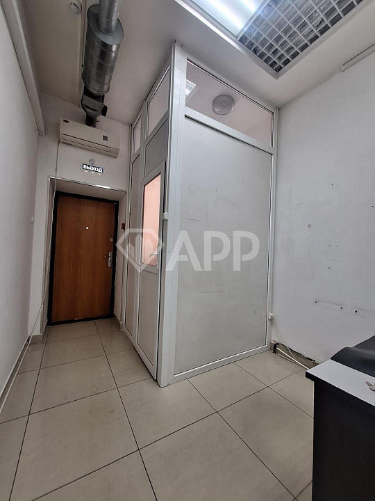 Продам помещение свободного назначения площадью 100 м² фото