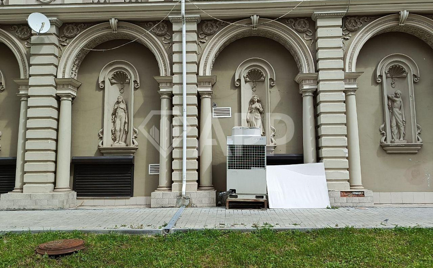 ПРОДАМ ПОМЕЩЕНИЕ В ПРЕСТИЖНОЙ ДЕЛОВОЙ ЛОКАЦИИ. фото