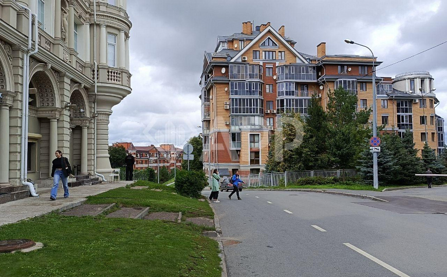 ПРОДАМ ПОМЕЩЕНИЕ В ПРЕСТИЖНОЙ ДЕЛОВОЙ ЛОКАЦИИ. фото